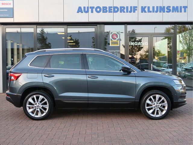 Skoda Karoq 1.5 TSI Style Business | Panoramadak | Trekhaak | Camera |