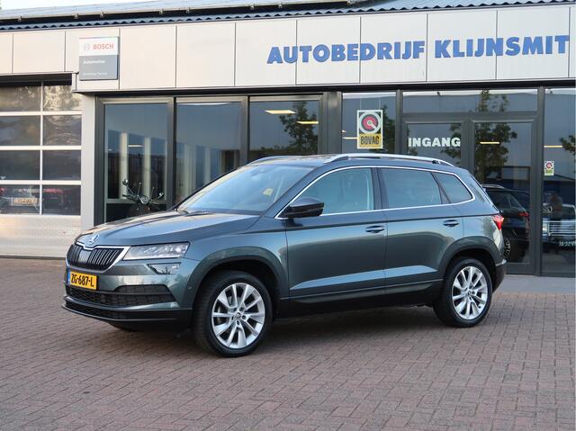 Skoda Karoq 1.5 TSI Style Business | Panoramadak | Trekhaak | Camera |