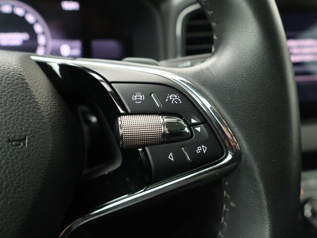Skoda Karoq 1.5 TSI ACT Business Edition | 150 PK | Automaat | Trekhaak Wegklapbaar | Navigatiesysteem |