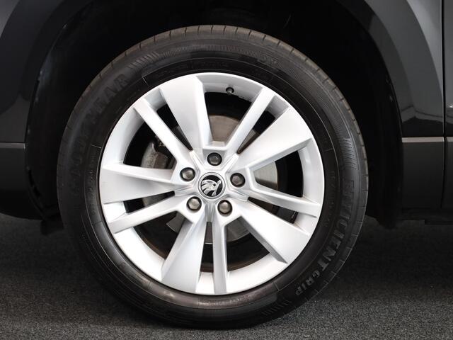 Skoda Karoq 1.5 TSI ACT Business Edition 150 pk Automaat (DSG) | Navigatie | Parkeersensoren | Achteruitrijcamera | Stoelverwarming | LED koplampen |