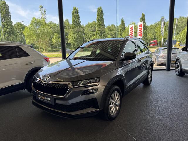 Skoda Karoq 1.5 TSI DSG ACT Ambition 150 pK | Carplay | Adaptive Cruise Control | Achteruitrijcamera |