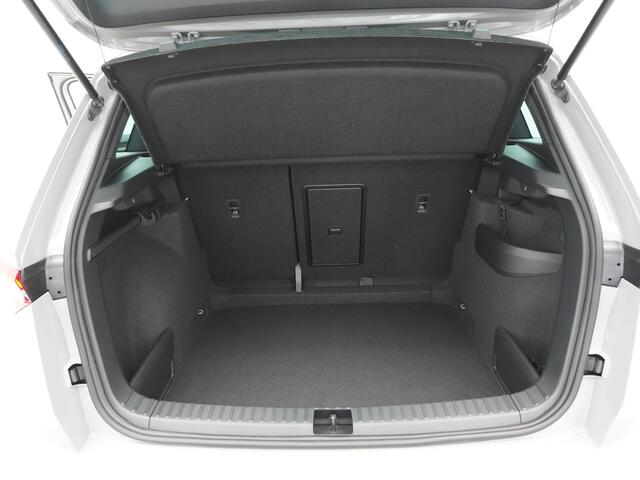 Skoda Karoq 1.5 TSI 150 7DSG Sportline Business Automaat | Elektrisch bedienbaar panoramisch glazen schuif-/kanteldak