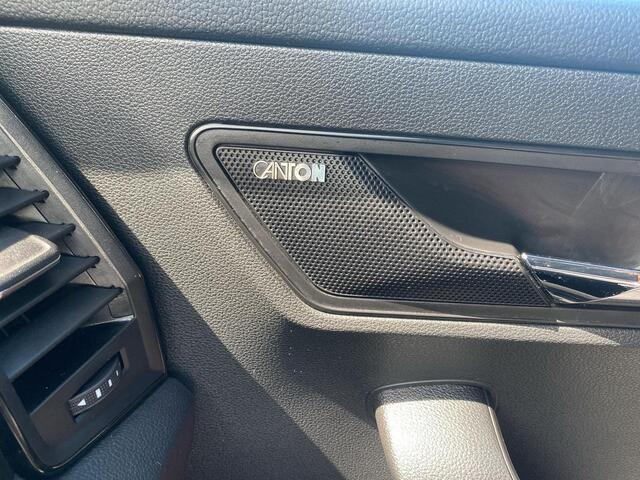 Skoda Karoq 1.5 TSI ACT Sportline Business | 150 PK | Canton Sound | A-Camera | Trekhaak | ACC |
