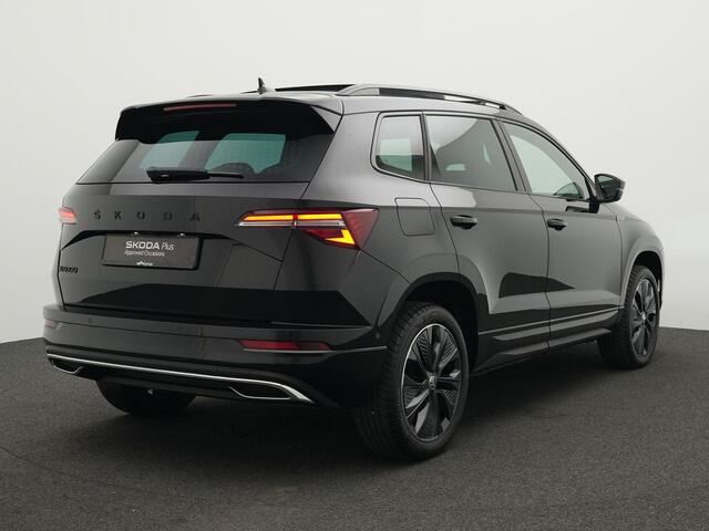 Skoda Karoq 1.5 TSI ACT 150 pk DSG Sportline Business | Panoramadak | CANTON sound | 360 Camera | Sportstoelen | Adaptive Cruise | 18 inch