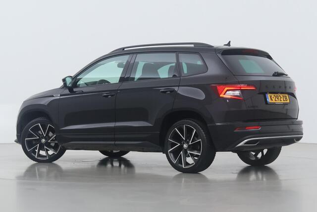 Skoda Karoq 1.5 TSI ACT Sportline Business | Automaat | 150Pk! | Sportstoelen | Stoelverwarming | Trekhaak