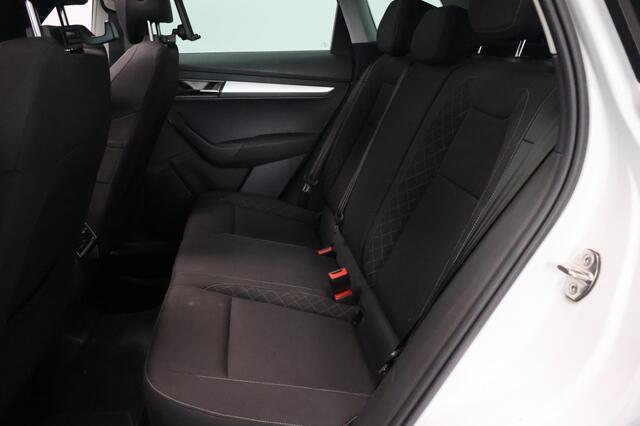 Skoda Karoq 1.0 TSI Style Business Automaat | Panoramadak | ACC | Apple Carp