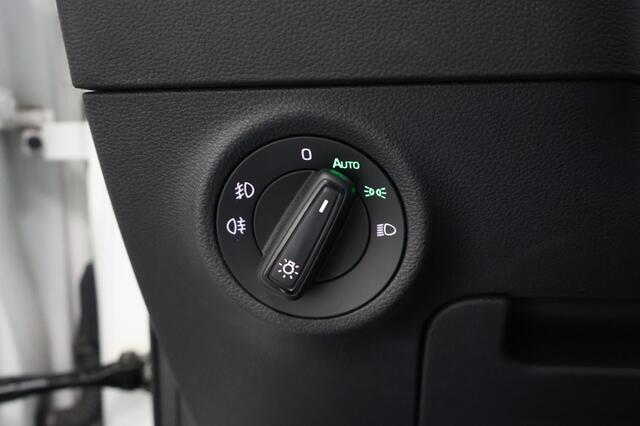 Skoda Karoq 1.0 TSI Style Business Automaat | Panoramadak | ACC | Apple Carp