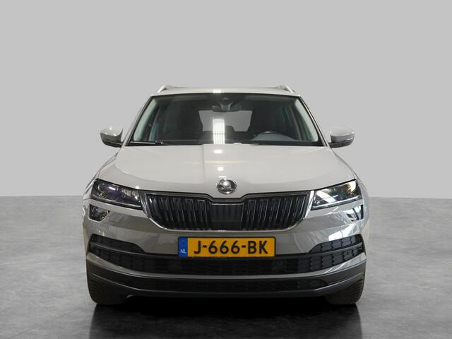 Skoda Karoq 1.5 TSI ACT Business Edition | Trekhaak | Comfort Pack