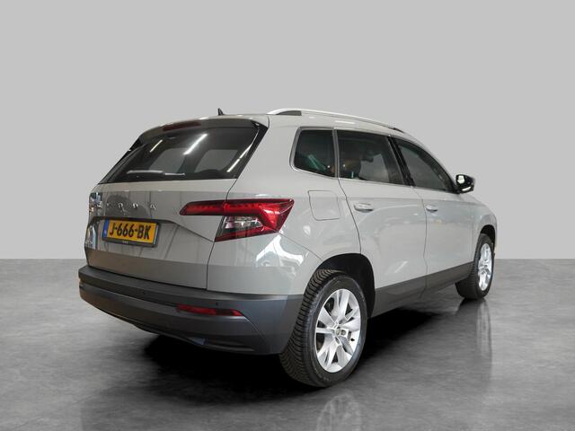 Skoda Karoq 1.5 TSI ACT Business Edition | Trekhaak | Comfort Pack
