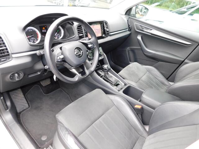 Skoda Karoq 1.5TSI 150PK DSG BUSINESS! All-in Prijs! TrekhaaK!