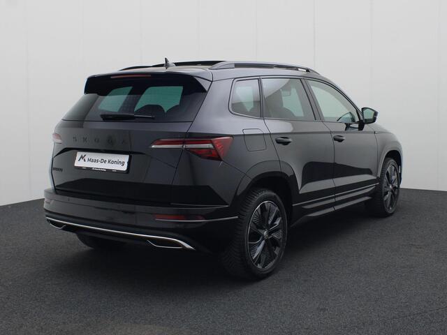 Skoda Karoq 1.5 Tsi 150pk DSG ACT Sportline Business · Camera · Apple/Android Car Play · Navigatie · Elek. Achterklep · Keyless · Stoelverwarming · 18'' Inch · Garantie t/m 24-10-2026