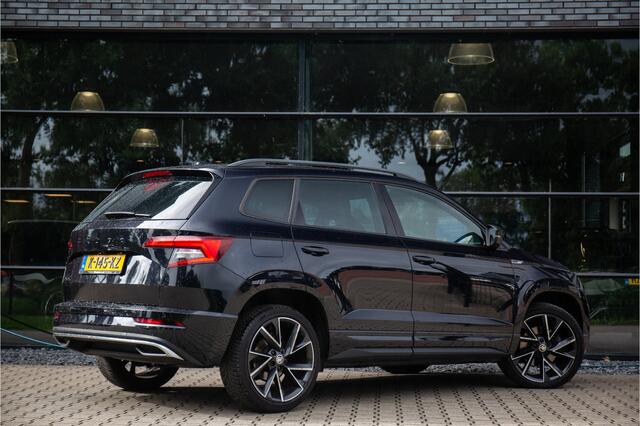 Skoda Karoq 1.5 TSI ACT Sportline Business , Adap. cruise, Trekhaak, Canton Audio,
