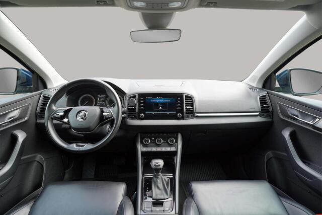 Skoda Karoq 1.5 TSI ACT Business Edition Plus | DSG | Trekhaak | Comfort Pack