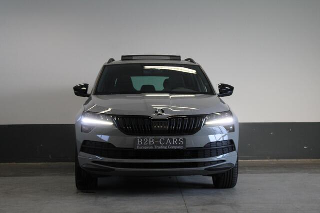 Skoda Karoq 1.5 TSI ACT Sportline Business Panoramadak - Virtual - LED