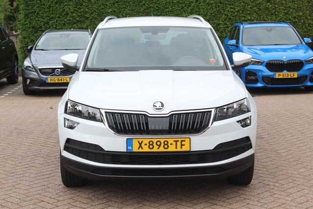 Skoda Karoq 1.0 TSI Business Edition / Trekhaak / Camera / Navigatie / Keyless / 16'' / Stoelverwarming / DAB / Cruise Control