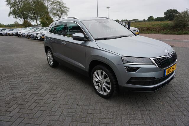 Skoda Karoq 1.5 TSI ACT 150PK STYLE BUSINESS EDITION CAMERA ELECTR.STOEL+MEMORY STOELVERWARMING V+A ANDROID/APPLECARPLAY NAVI LED ADAPTIEVE CRUISE KEYLESS CLIMA ENZ...