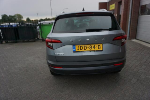 Skoda Karoq 1.5 TSI ACT 150PK STYLE BUSINESS EDITION CAMERA ELECTR.STOEL+MEMORY STOELVERWARMING V+A ANDROID/APPLECARPLAY NAVI LED ADAPTIEVE CRUISE KEYLESS CLIMA ENZ...