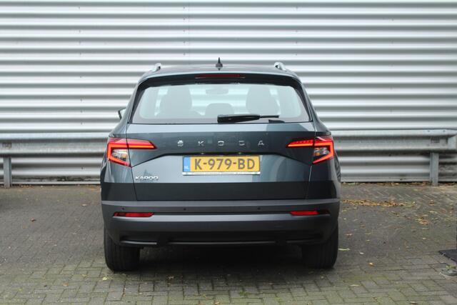Skoda Karoq 1.5 TSI ACT 150pk Business Edition Plus NL-Auto NAP Clima Cruise Navi Camera Canton El. Klep 17"LMV