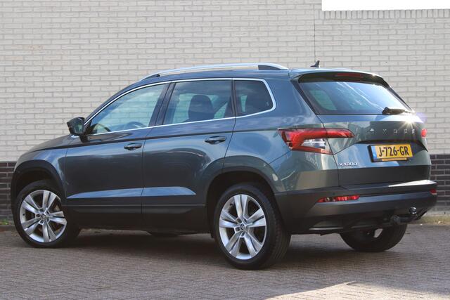Skoda Karoq 1.5 TSI ACT Style Business | Adaptieve cruise | Stoelverwarming | Navigatie | Trekhaak |