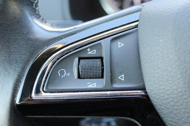 Skoda Karoq 1.5 TSI ACT Style Business | Adaptieve cruise | Stoelverwarming | Navigatie | Trekhaak |