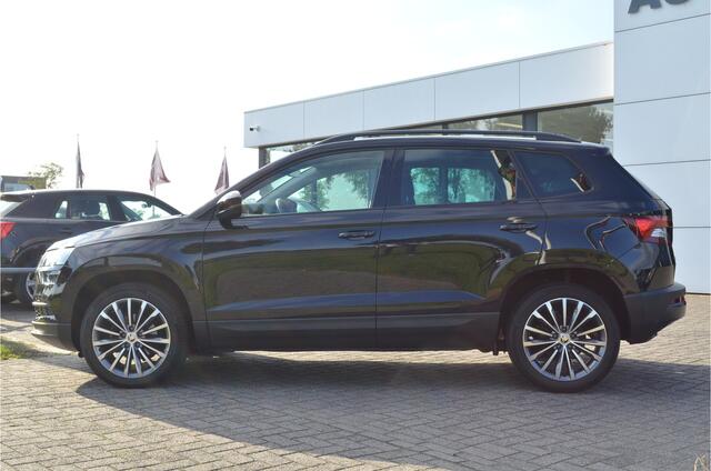 Skoda Karoq 1.5 TSI ACT Business Edition Carplay | Trekhaak wegklapbaar | Adaptive cruise | Navi | DSG