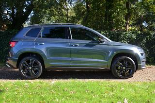 skoda-karoq-1.5-tsi-act-sportline-b