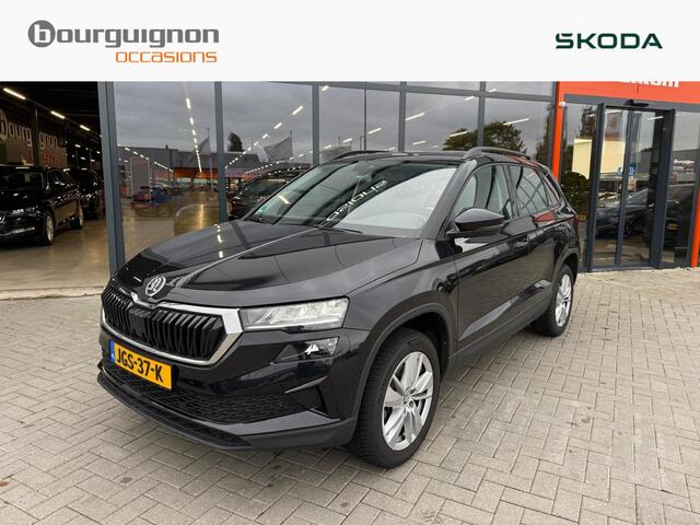 Skoda Karoq 1.5 TSi 150 Pk Automaat Business Edition | Panoramadak | Cruise Control | Climate Control | Stoelverwarming | Navigatie | Camera | Carplay | Keyless | 16532 Km!!