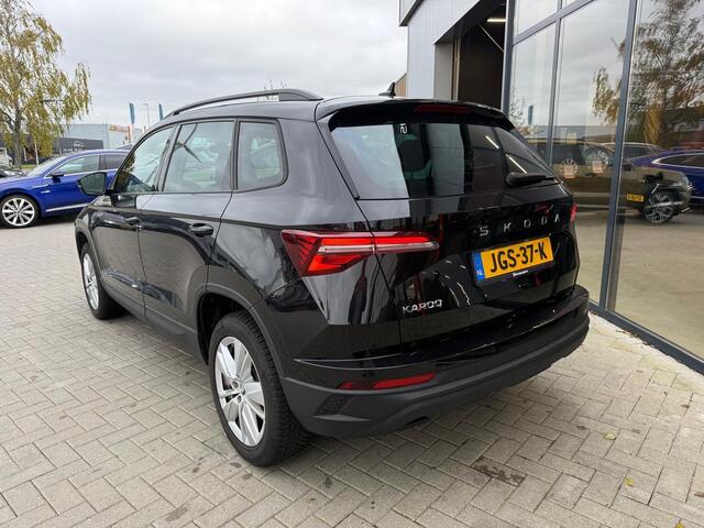 Skoda Karoq 1.5 TSi 150 Pk Automaat Business Edition | Panoramadak | Cruise Control | Climate Control | Stoelverwarming | Navigatie | Camera | Carplay | Keyless | 16532 Km!!