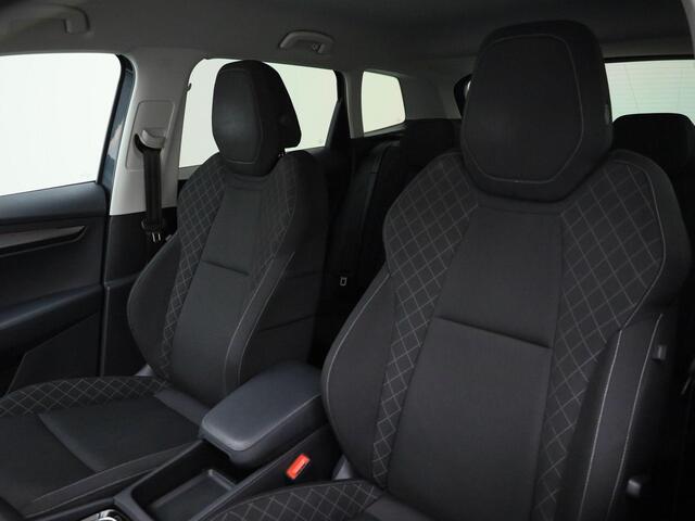 Skoda Karoq 1.5 TSI ACT Ambition DSG · Navigatie · Camera + Parkeersensoren · Stoelverwarming