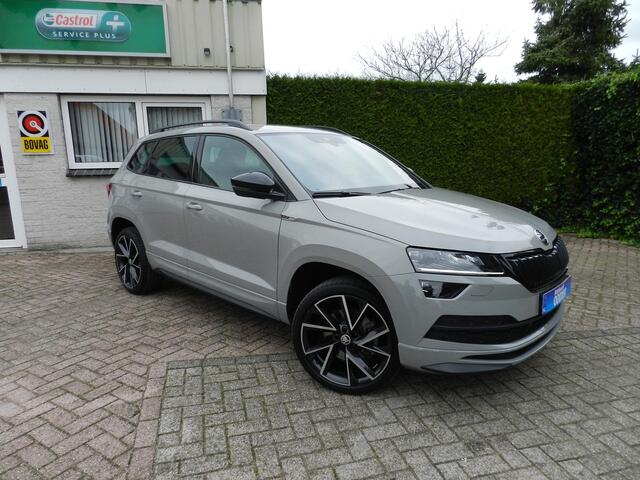 Skoda Karoq 1.5 TSI ACT Sportline Business Digital Cockpit - ACC - Park.Cam. Park Assist - Apple Carplay - Premium Audio Canton - NAP - 100% onderhouden