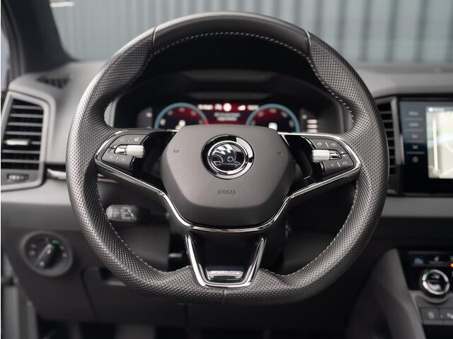 Skoda Karoq 1.5 TSI ACT Sportline Business | Panodak | Trekhaak wegkl. | 360 Camera | 19'' | Elk. A-klep | Prijs Rijklaar!!