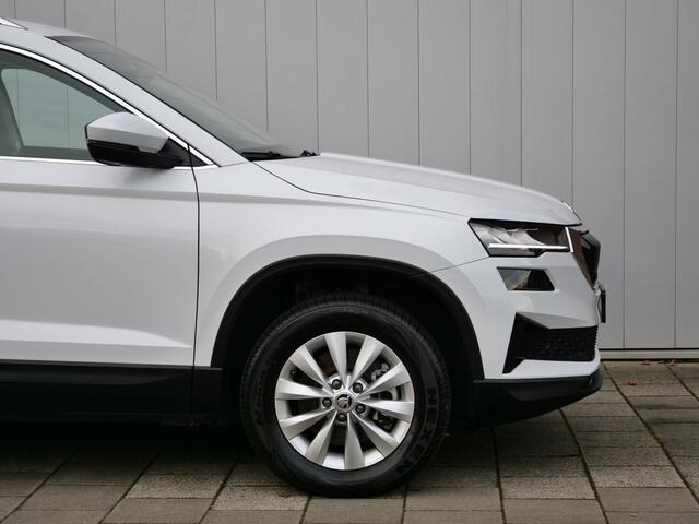 Skoda Karoq 1.5 TSI 150pk ACT Business Edition Automaat Apple Carplay / Camera / Keyless entry
