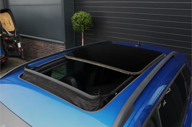 Skoda Karoq 2.0 TSI 4x4 Sportline Business | Pano | ACC | Canton