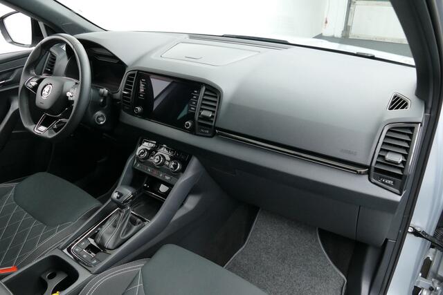 Skoda Karoq 1.5 150Pk TSI ACT Sportline. Camera, 19"LMV, Virt Cockpit, Adap Cruise, Stoel&StuurVerw