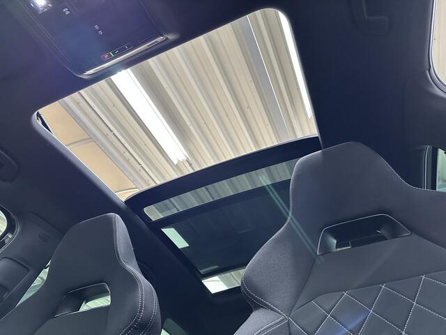 Skoda Karoq 1.5 TSI ACT Sportline Business DSG | Pano | Trekhaak |