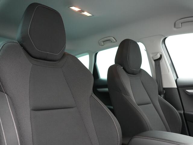 Skoda Karoq 1.5 TSI ACT 150pk DSG Business Edition | Crystal LED | Apple Carplay | Camera | Keyless | Cruise Control | Navigatie | DAB |