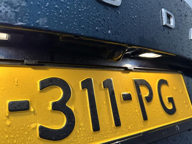 Skoda Karoq 1.0 TSI 115pk H6 Business Edition Navigatie Stoelverwarming Trekhaak Camera