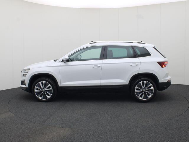 Skoda Karoq 1.5TSI/150PK DSG Business Edition · Panoramadak · Parkeersensoren + Camera · App-Connect · Garantie t/m 25-03-2028 of 60.000km