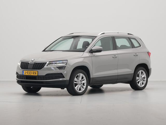 Skoda Karoq 1.0 TSI 115pk Business Edition Plus Navigatie Stoelverwarming Camera Clima Carplay 42