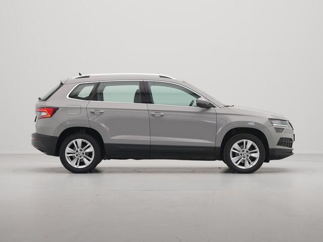 Skoda Karoq 1.0 TSI 115pk Business Edition Plus Navigatie Stoelverwarming Camera Clima Carplay 42