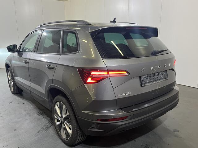 Skoda Karoq 1.5 TSI ACT Style / AUTOMAAT/ LED/ STUUR-STOEL VERWARM./ APP-CONNECT/ PARK. SENSOREN + CAMERA/ CLIMA/ DIGITAL DASH./ 18" LMV