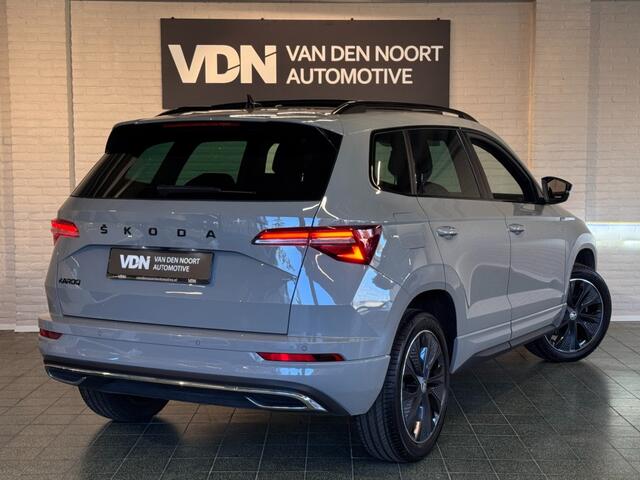 Skoda Karoq 1.5 TSI ACT Sportline Business DSG Pano Virtual ACC Navi Stoelverw 18''