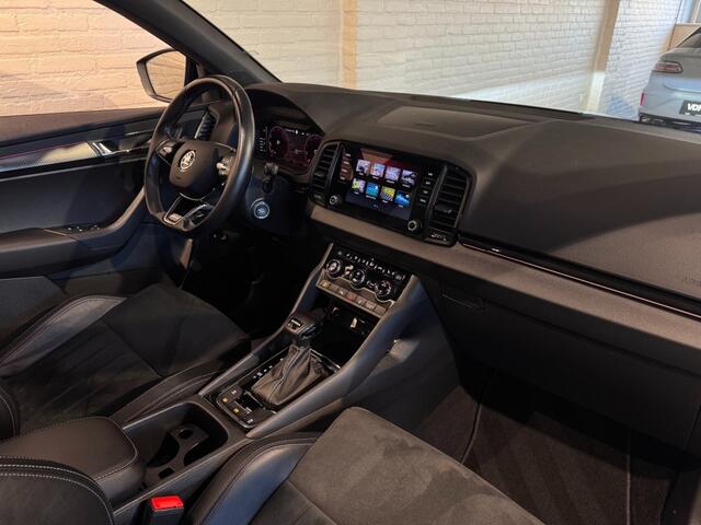 Skoda Karoq 1.5 TSI ACT Sportline Business DSG Pano Virtual ACC Navi Stoelverw 18''