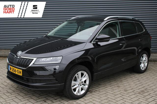 Skoda Karoq 1.5 TSI ACT Business Panoramdak Full-Led Camera DAB+