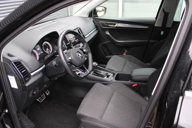 Skoda Karoq 1.5 TSI ACT Business Panoramdak Full-Led Camera DAB+