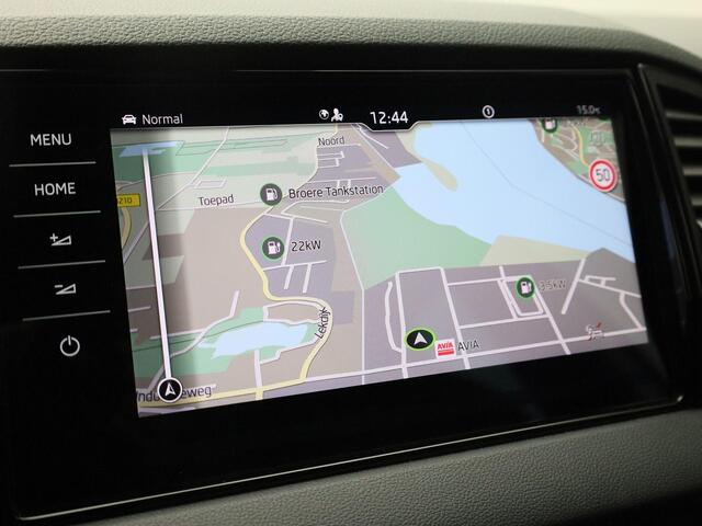 Skoda Karoq 1.5TSI/150PK ACT Sportline DSG · Navigatie · Trekhaak · Apple/Android Car Play · Camera · Garantie tot februari 2029 of 60000km.