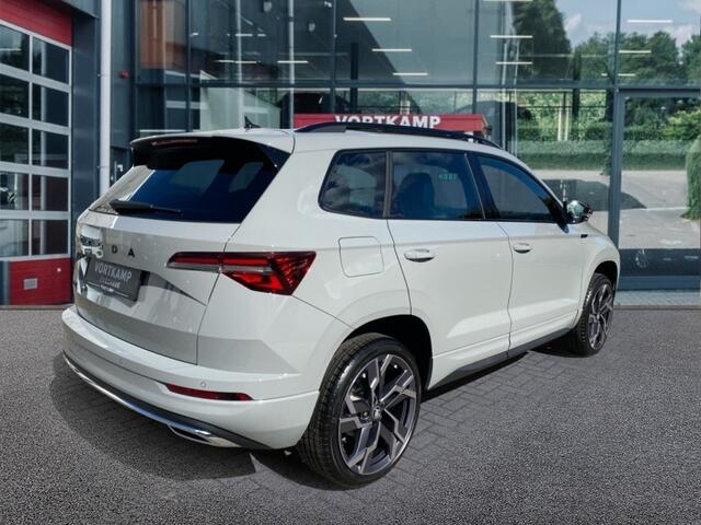 Skoda Karoq 1.5 TSI DSG SPORTLINE PANO-DAK/TREKHAAK/CAMERA/CARPLAY/ACC/STOELVERW