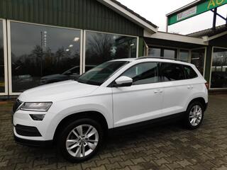 skoda-karoq-1.0tsi-110pk-business+!