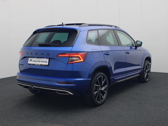 Skoda Karoq 1.5TSI/150pPK Sportline Business DSG · Panoramadak · Camera · Trekhaak · Apple/Android Car Play