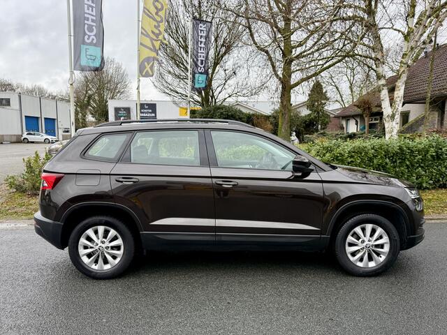 Skoda Karoq 1.5 TSI 150PK DSGoTrekhaak